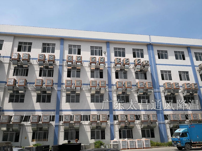 一臺(tái)環(huán)?？照{(diào)要多少電？