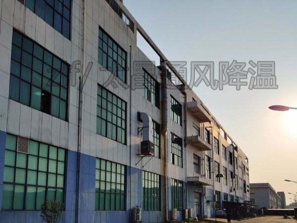 為什么環(huán)保空調(diào)是廠房降溫常用設(shè)備呢？
