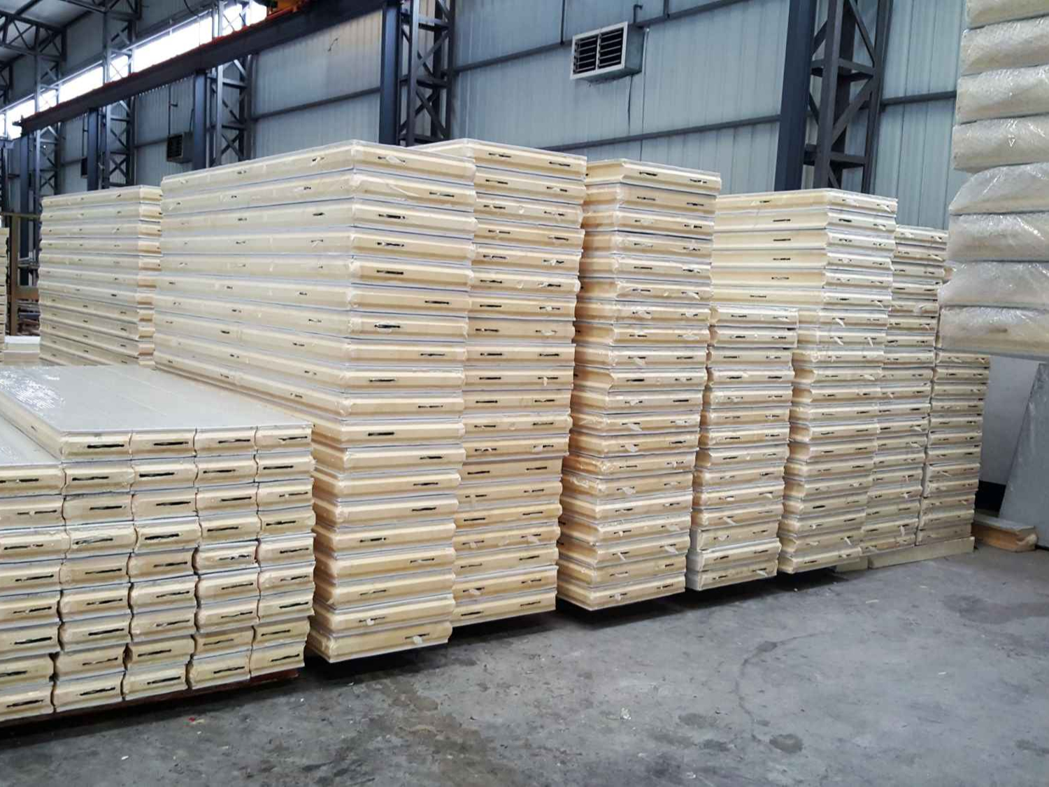 鎖鉤式聚氨酯冷庫保溫板 鎖鉤式聚氨酯冷庫保溫板