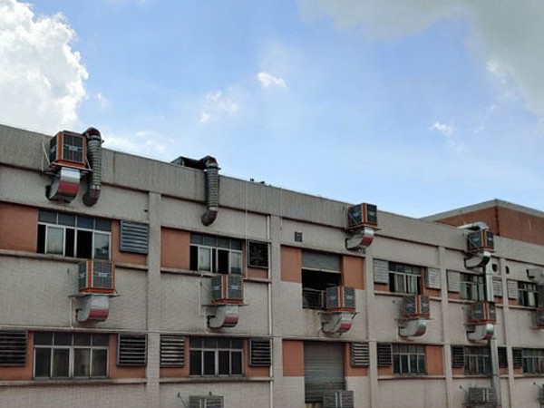 東莞環(huán)?？照{(diào)廠家.1.5KW環(huán)保空調(diào).車間降溫設備